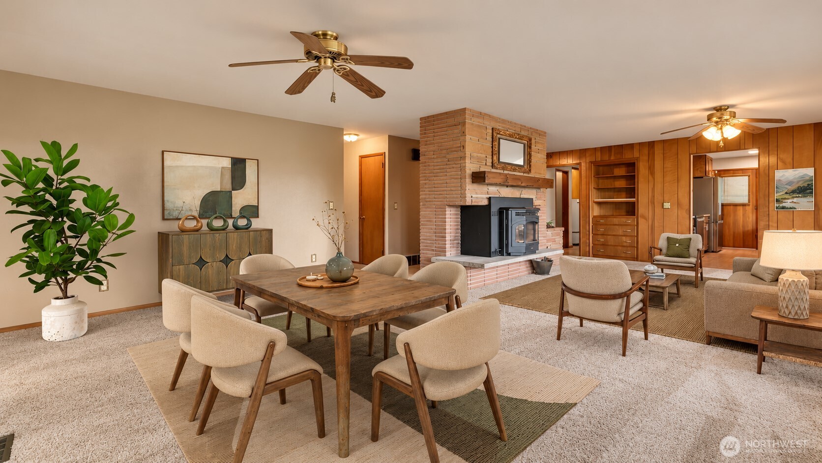 1243 25th Street Property Photo 4