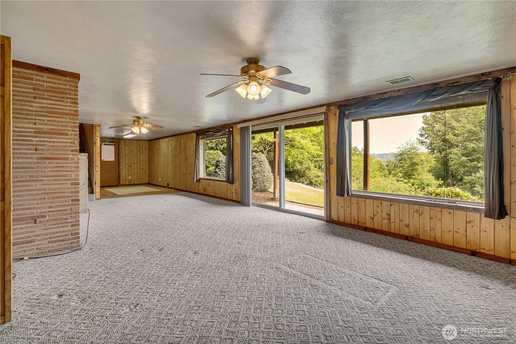 1243 25th Street Property Photo 21