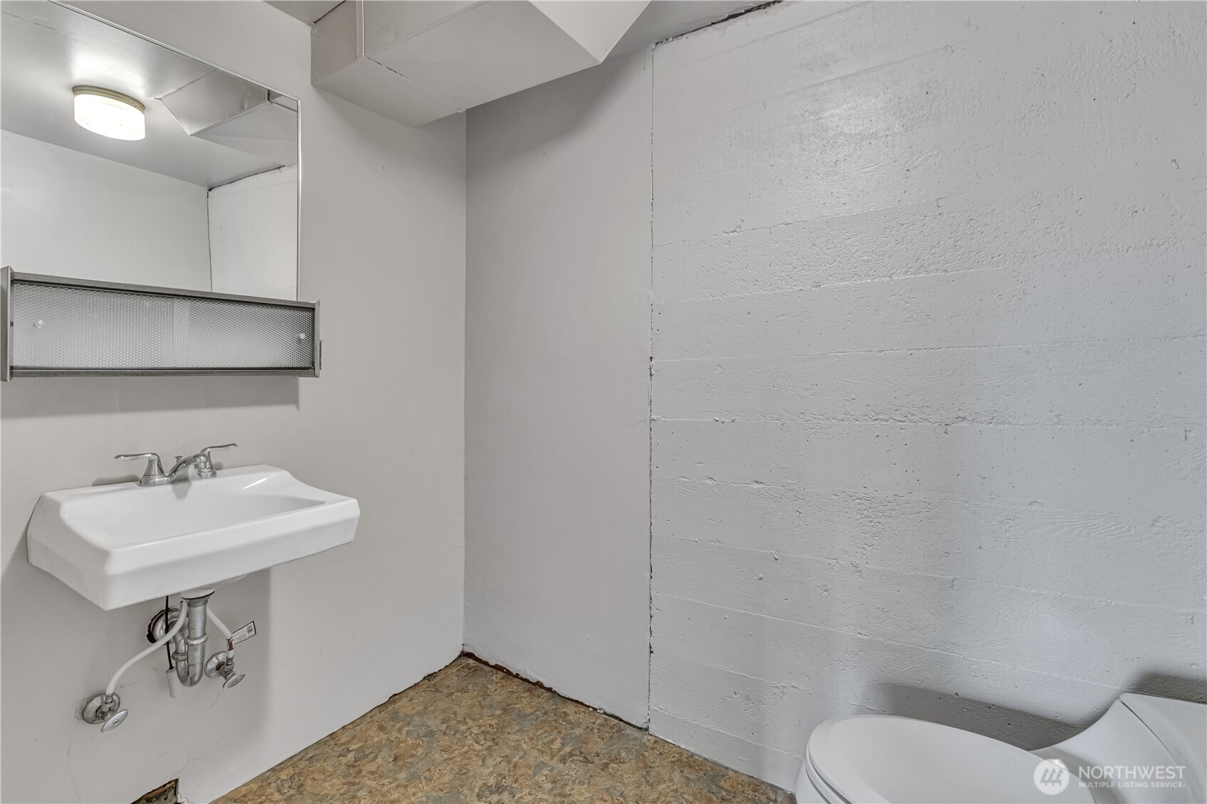 1243 25th Street Property Photo 27