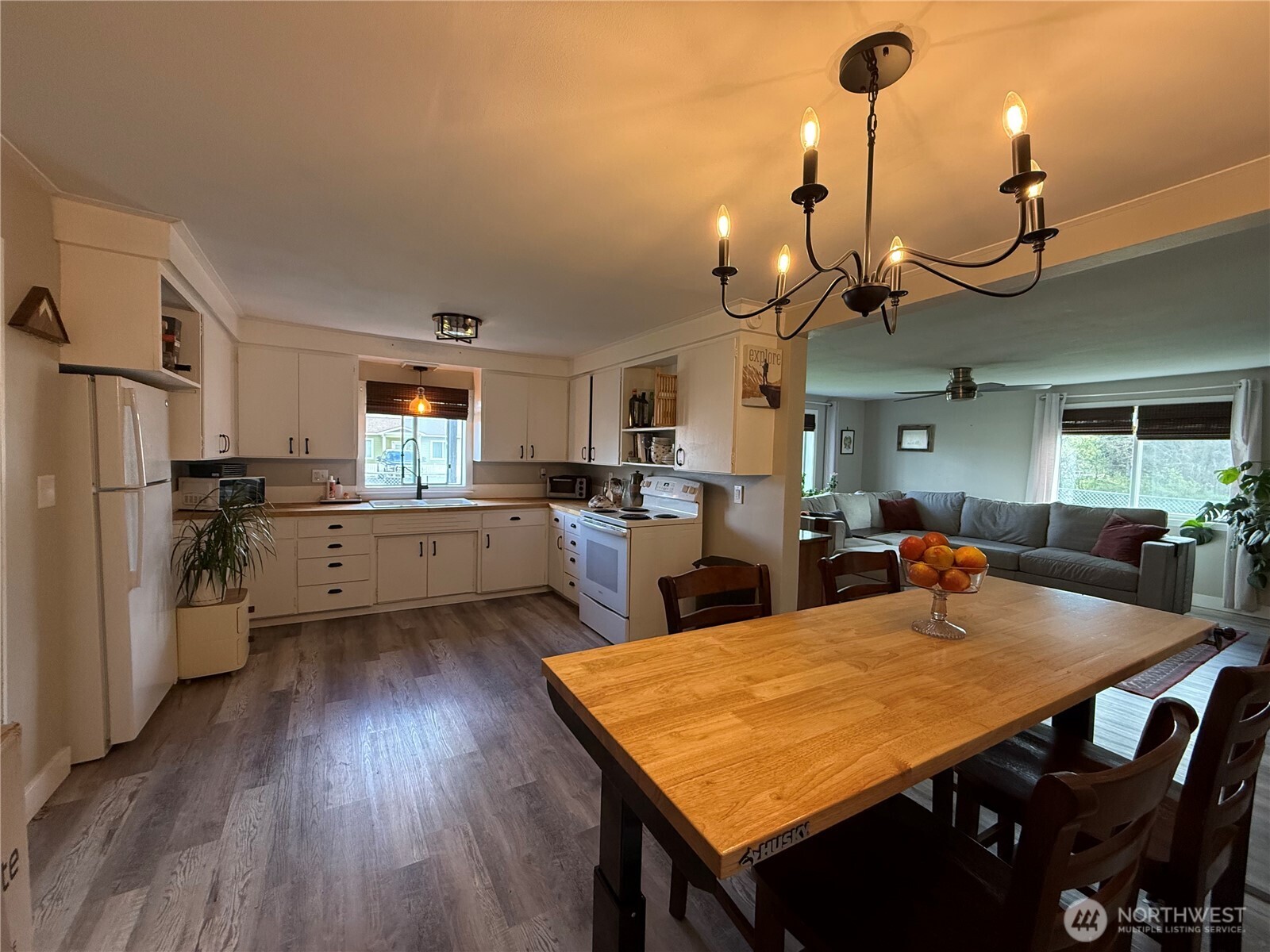 502 Fir Street Property Photo 12
