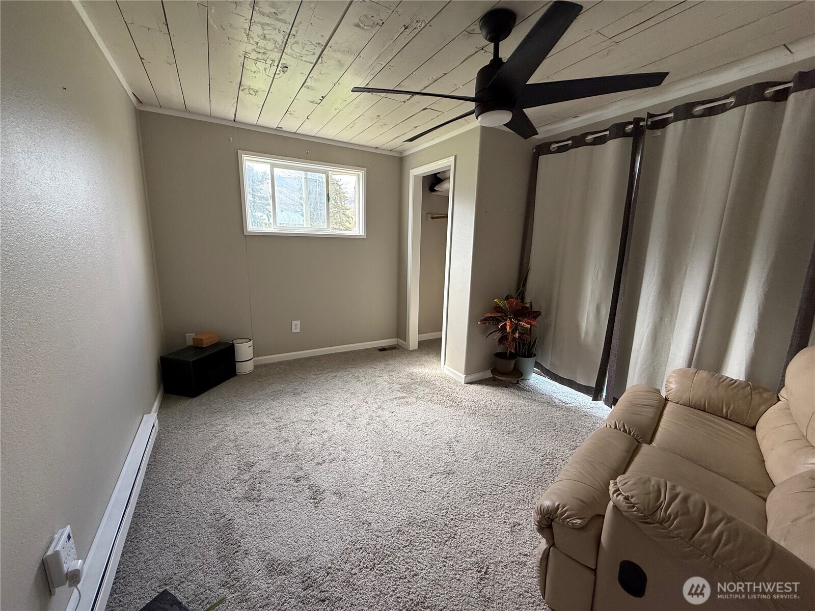 502 Fir Street Property Photo 16