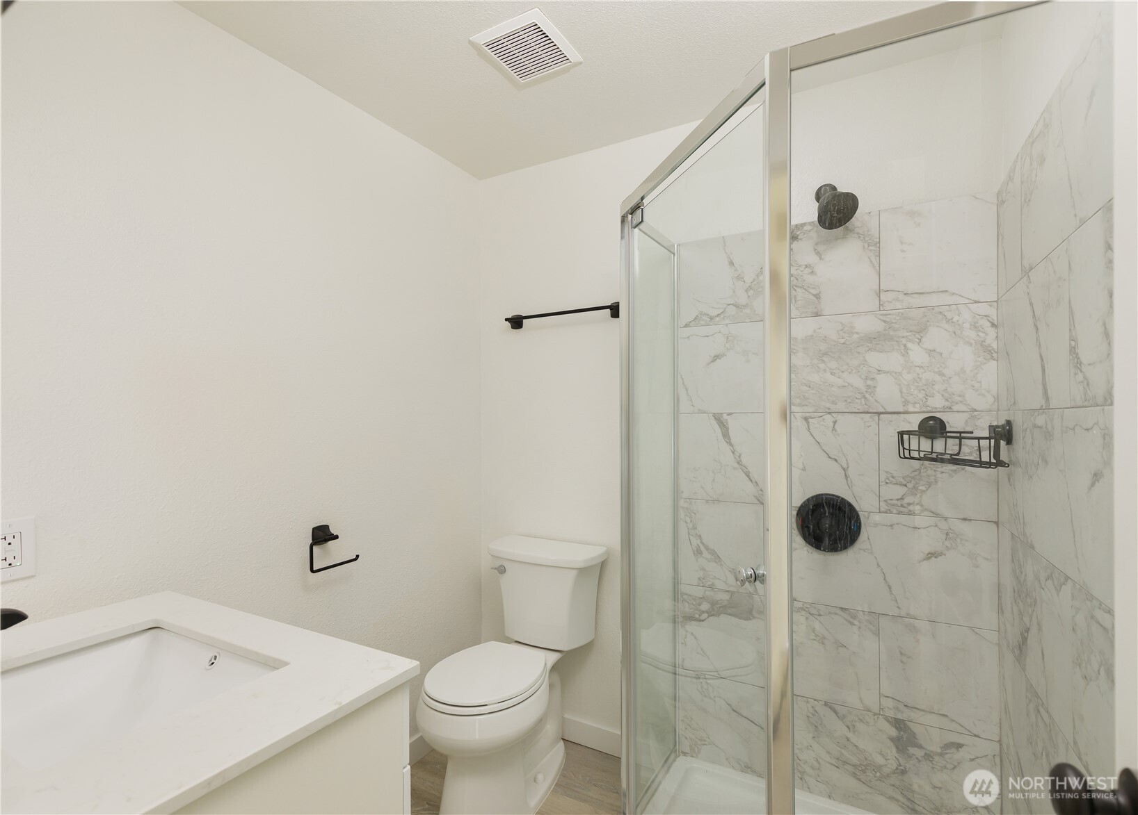 2054 Roosevelt Avenue Property Photo 11