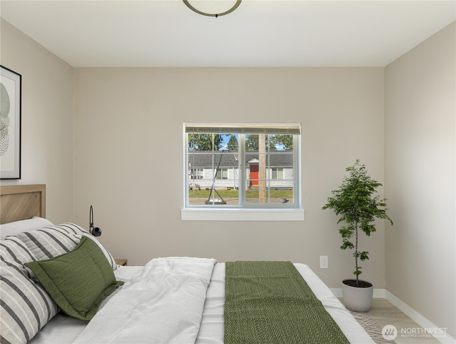 2054 Roosevelt Avenue Property Photo 12