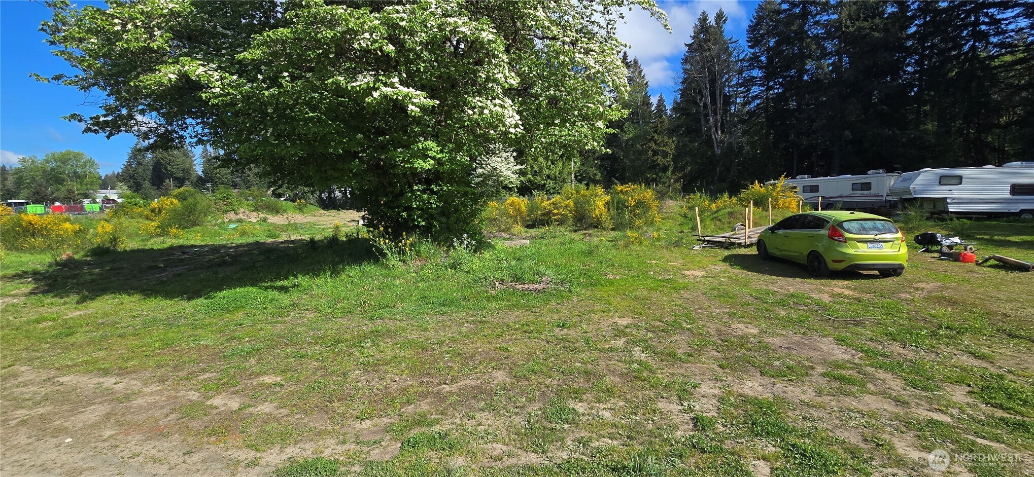 8411 Armstrong Road Property Photo 6