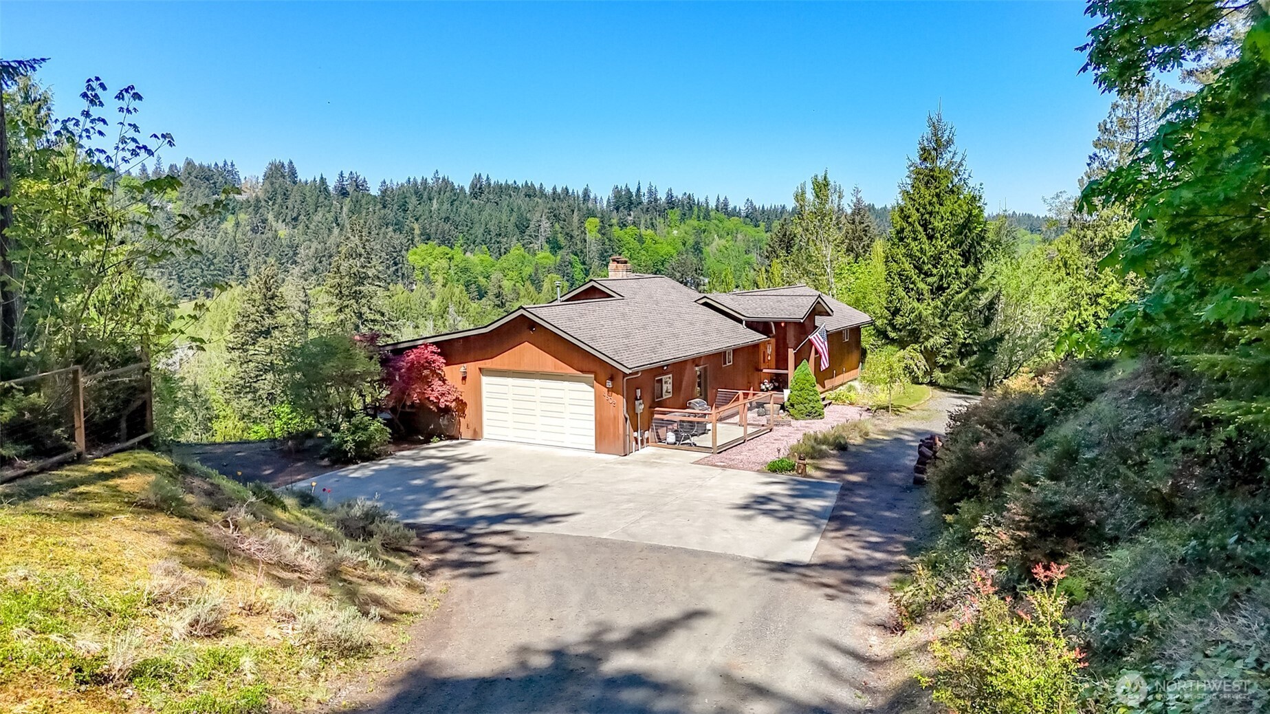 4802 92nd Avenue Property Photo 4