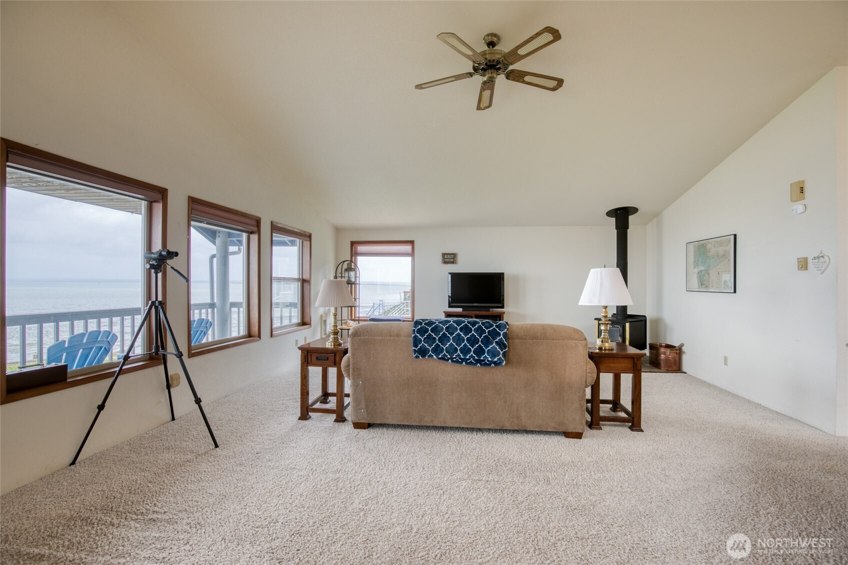 841 Bay View Court Property Photo 15