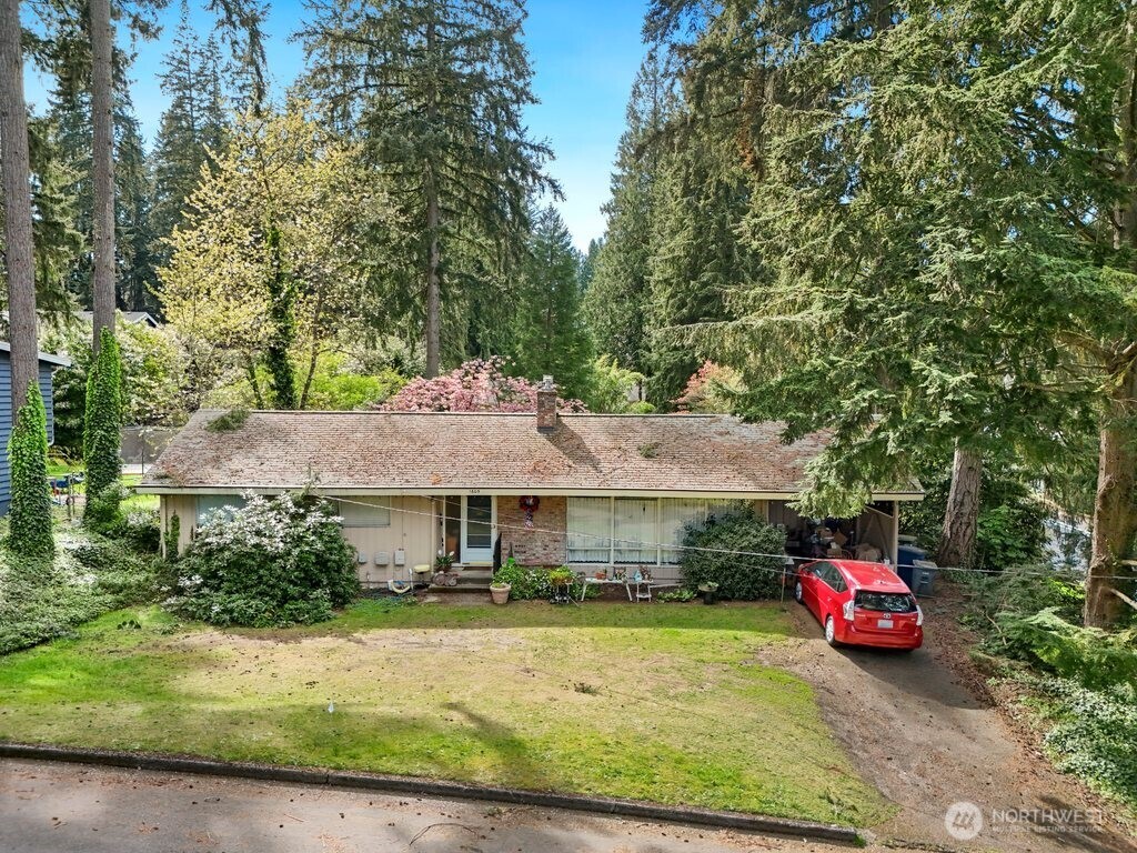 1605 153rd Avenue Property Photo 8