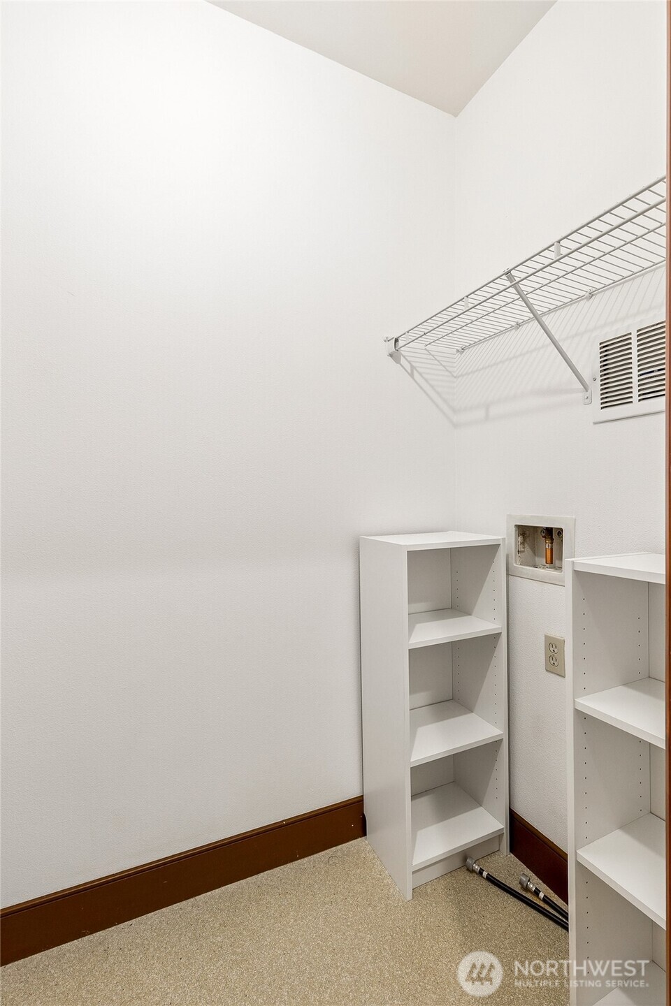 201 Galer Street 414 Property Photo 10