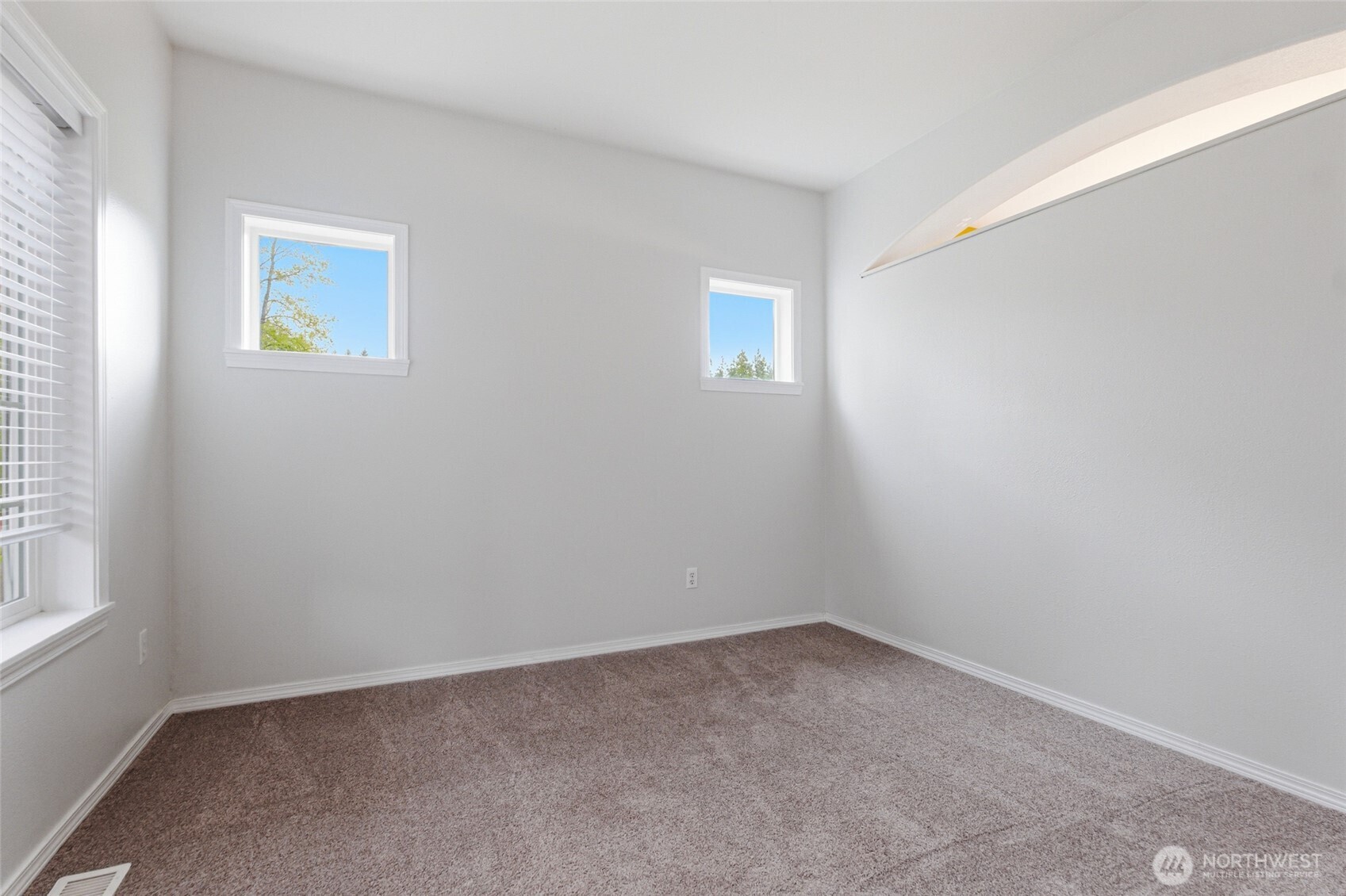 29115 69th Avenue Property Photo 4