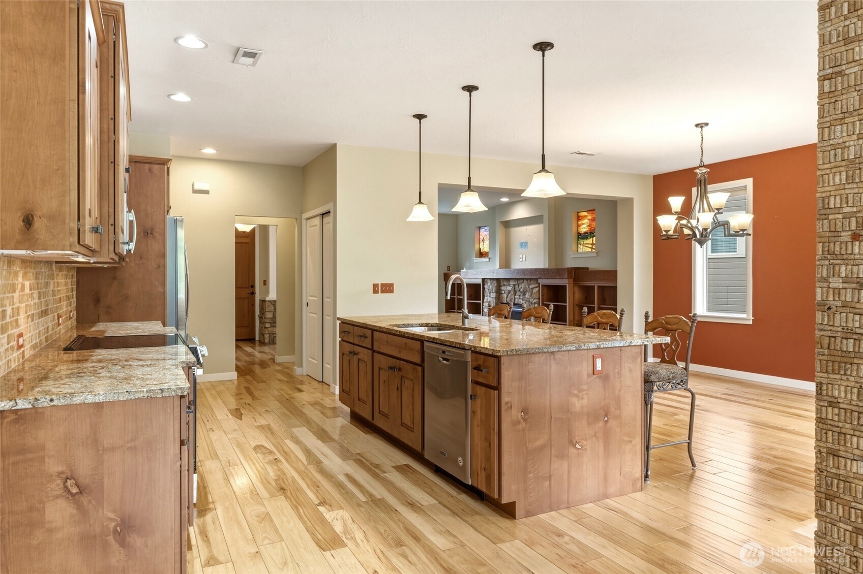 1114 Se Creekside Drive Property Photo 17