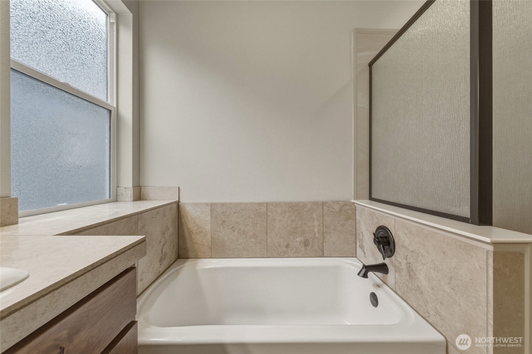 1114 Se Creekside Drive Property Photo 31