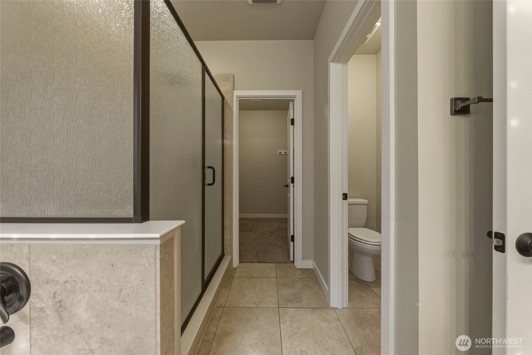1114 Se Creekside Drive Property Photo 32