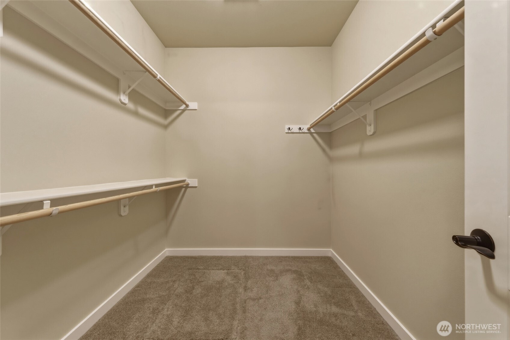1114 Se Creekside Drive Property Photo 34