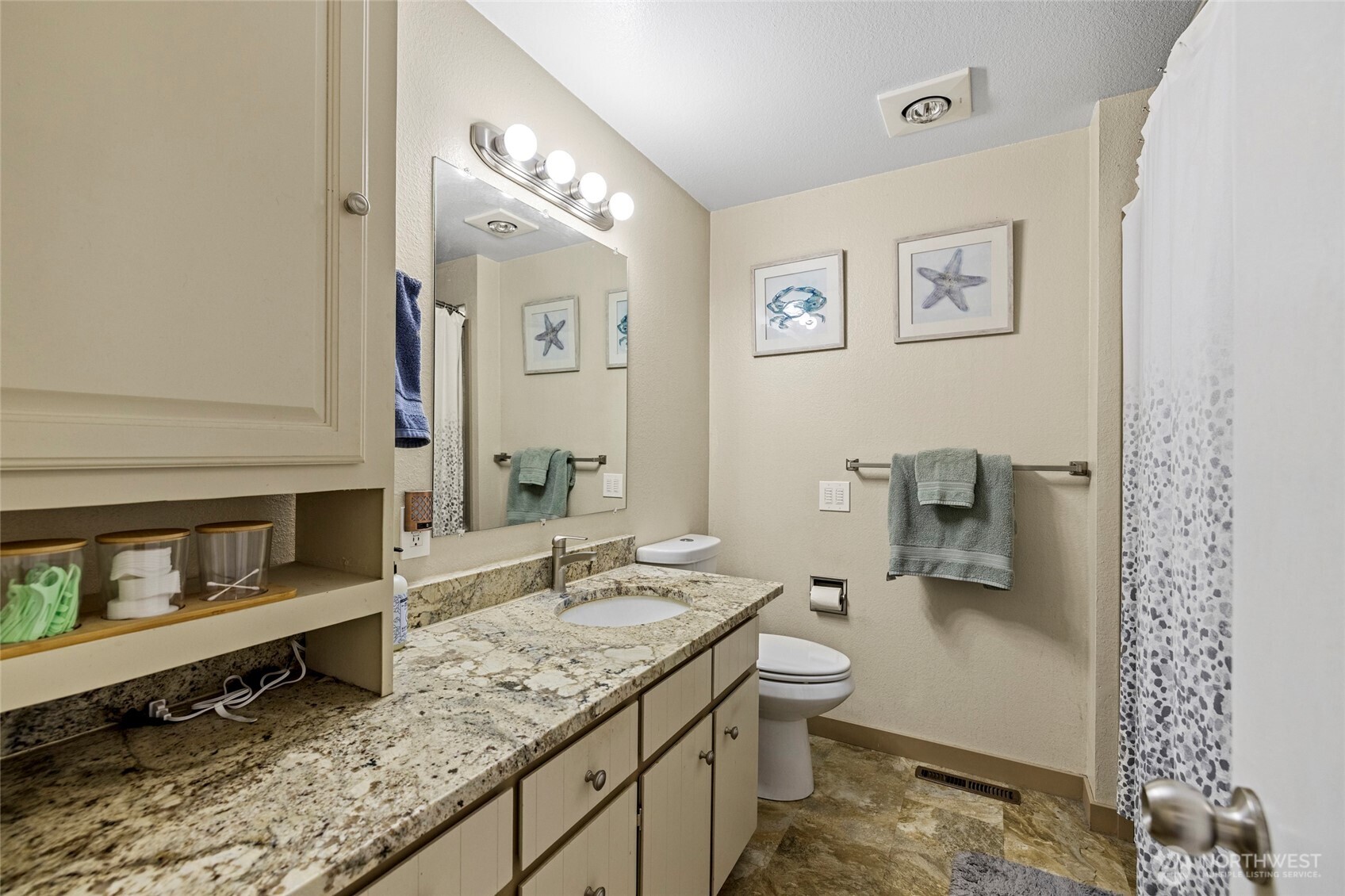 740 Nature Lane Property Photo 17