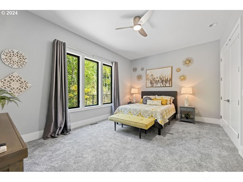 31908 J Place Property Photo 18