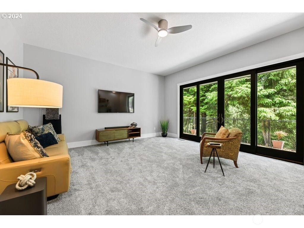 31908 J Place Property Photo 21