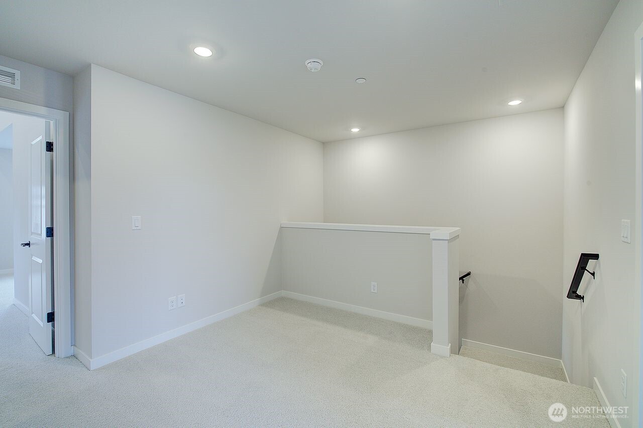 8609 Soper Hill Road D129 Property Photo 10
