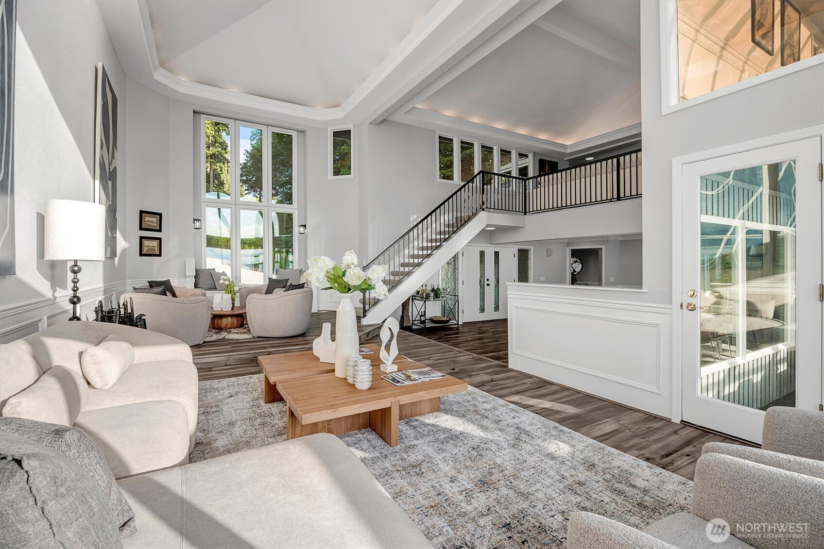 8001 Talbot Road Property Photo 4