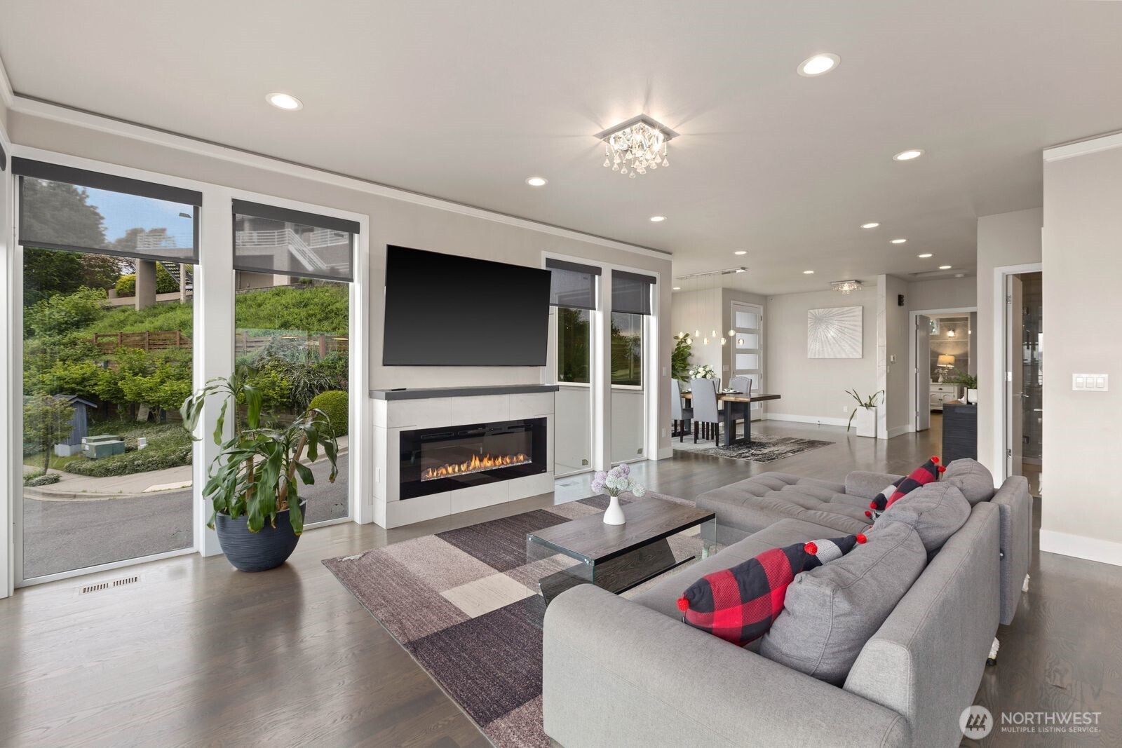 1422 Browns Point Boulevard Property Photo 3
