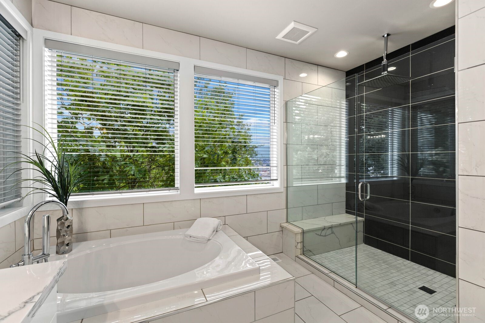 1422 Browns Point Boulevard Property Photo 20