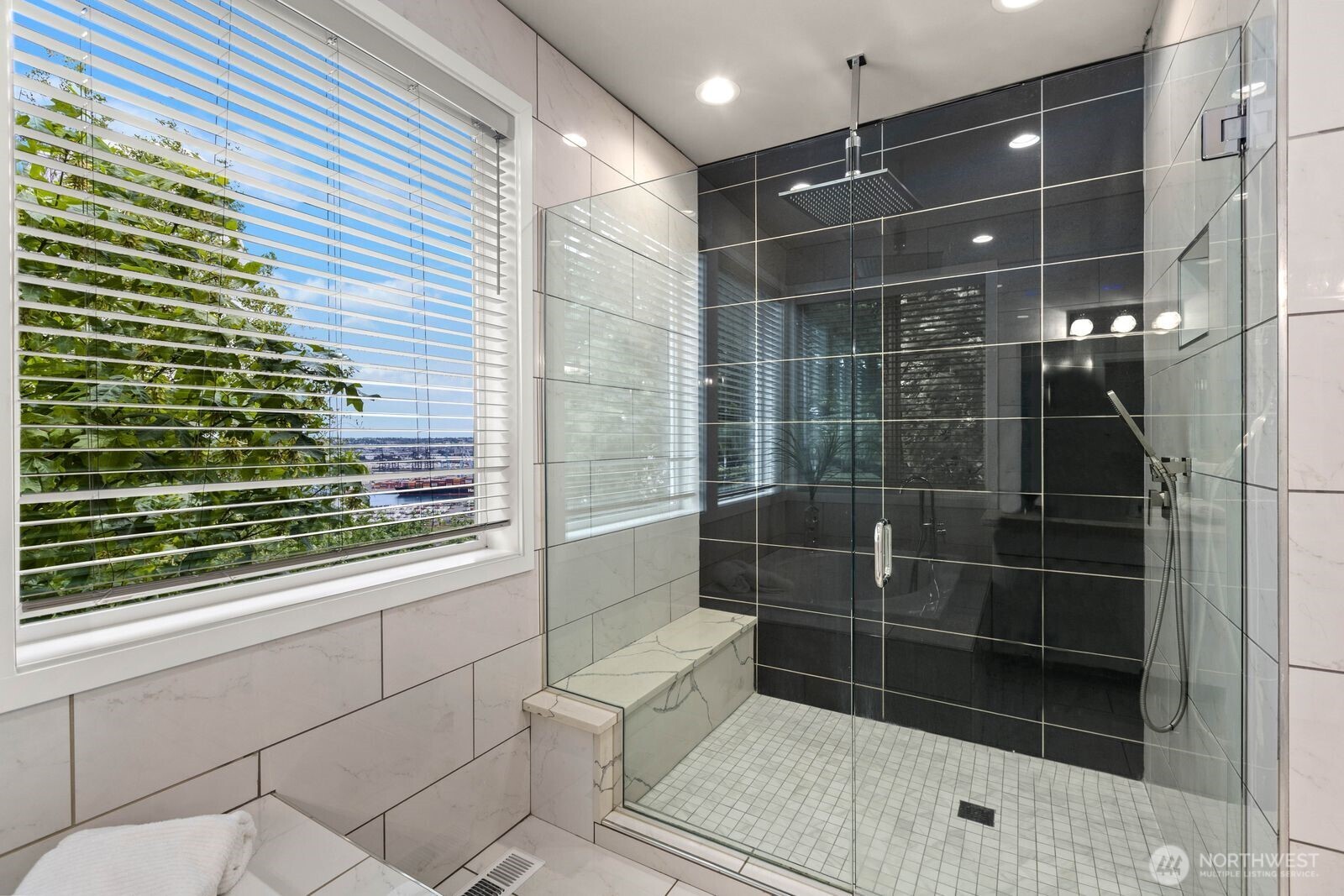 1422 Browns Point Boulevard Property Photo 21