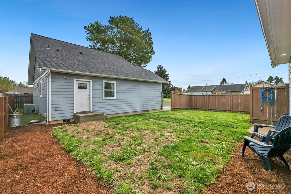 903 Atherton Street Property Photo 29