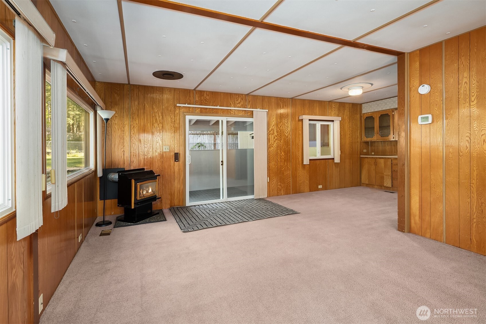 6037 Ne Blakely Avenue Property Photo 10