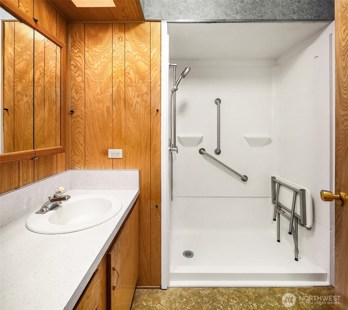 6037 Ne Blakely Avenue Property Photo 17