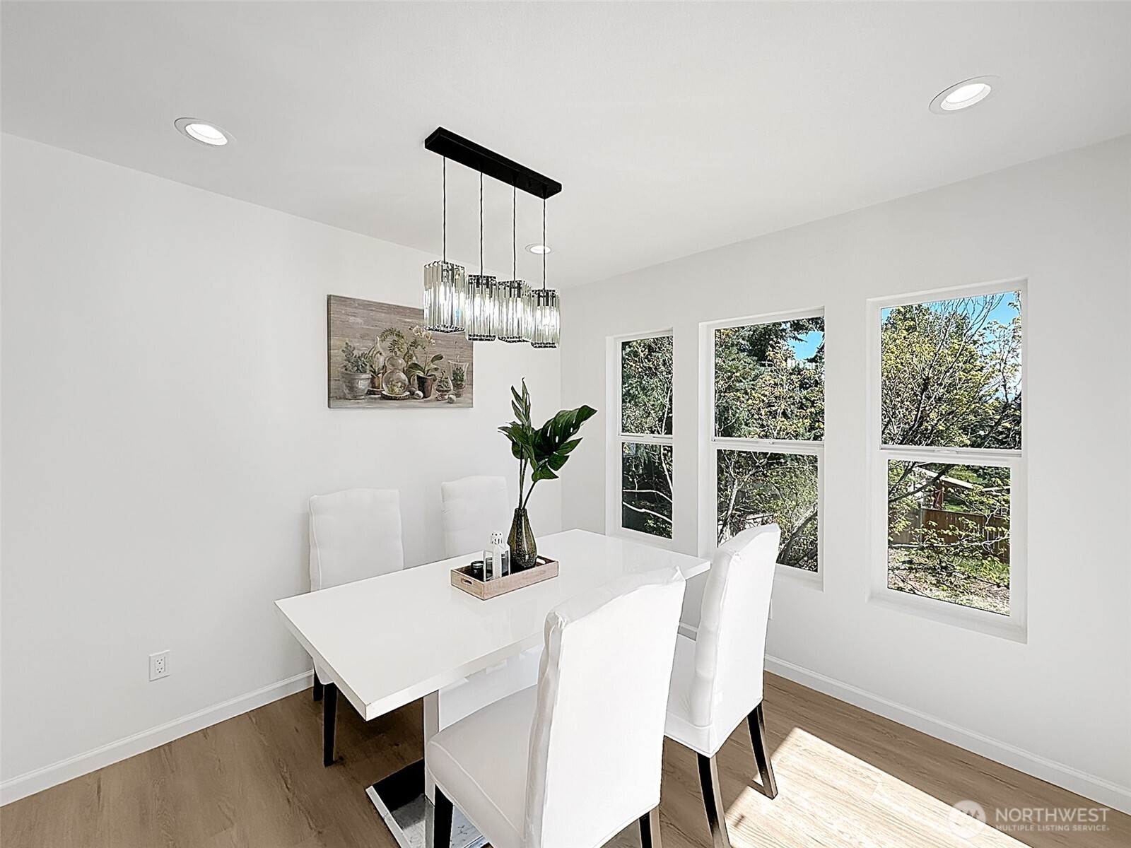 7403 Beverly Blvd Property Photo 4