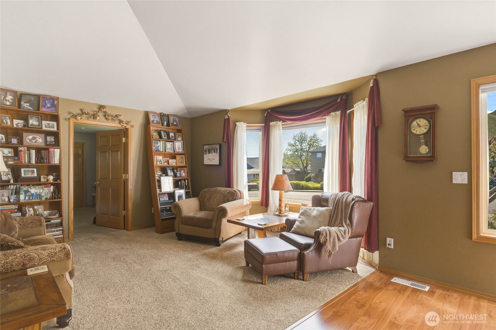 2207 Ashley Brooke Property Photo 7