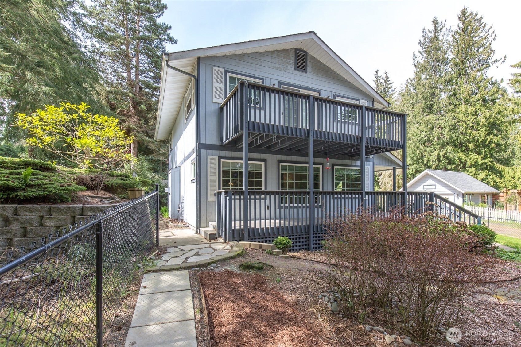 31 Salal Way Property Photo 2