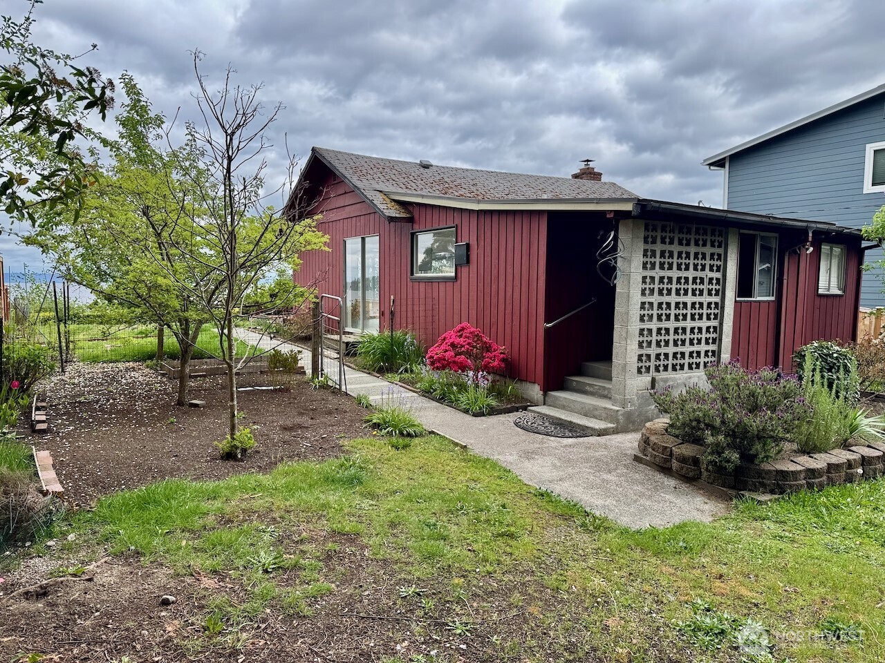 18616 Angeline Avenue Property Photo 6