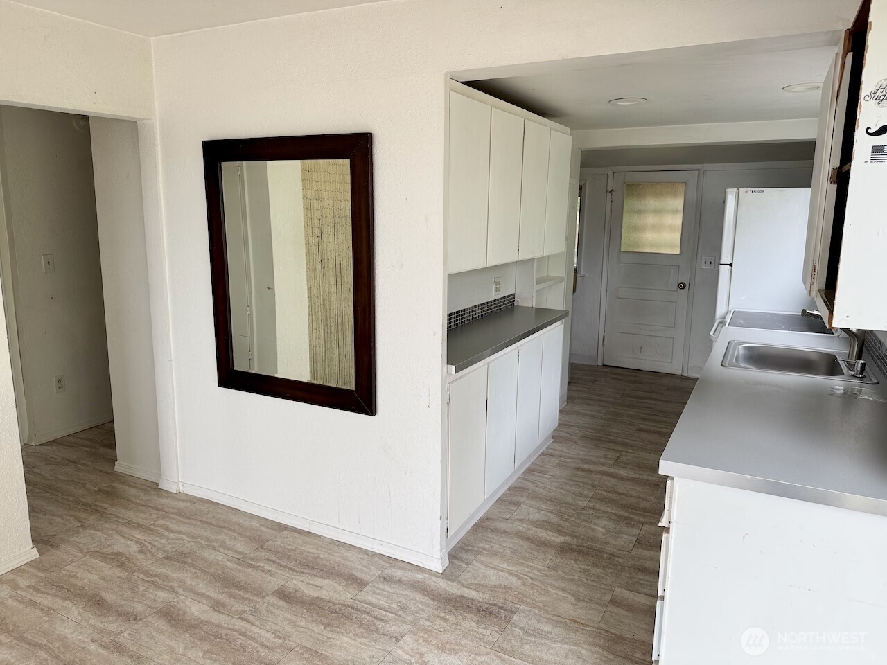 18616 Angeline Avenue Property Photo 20
