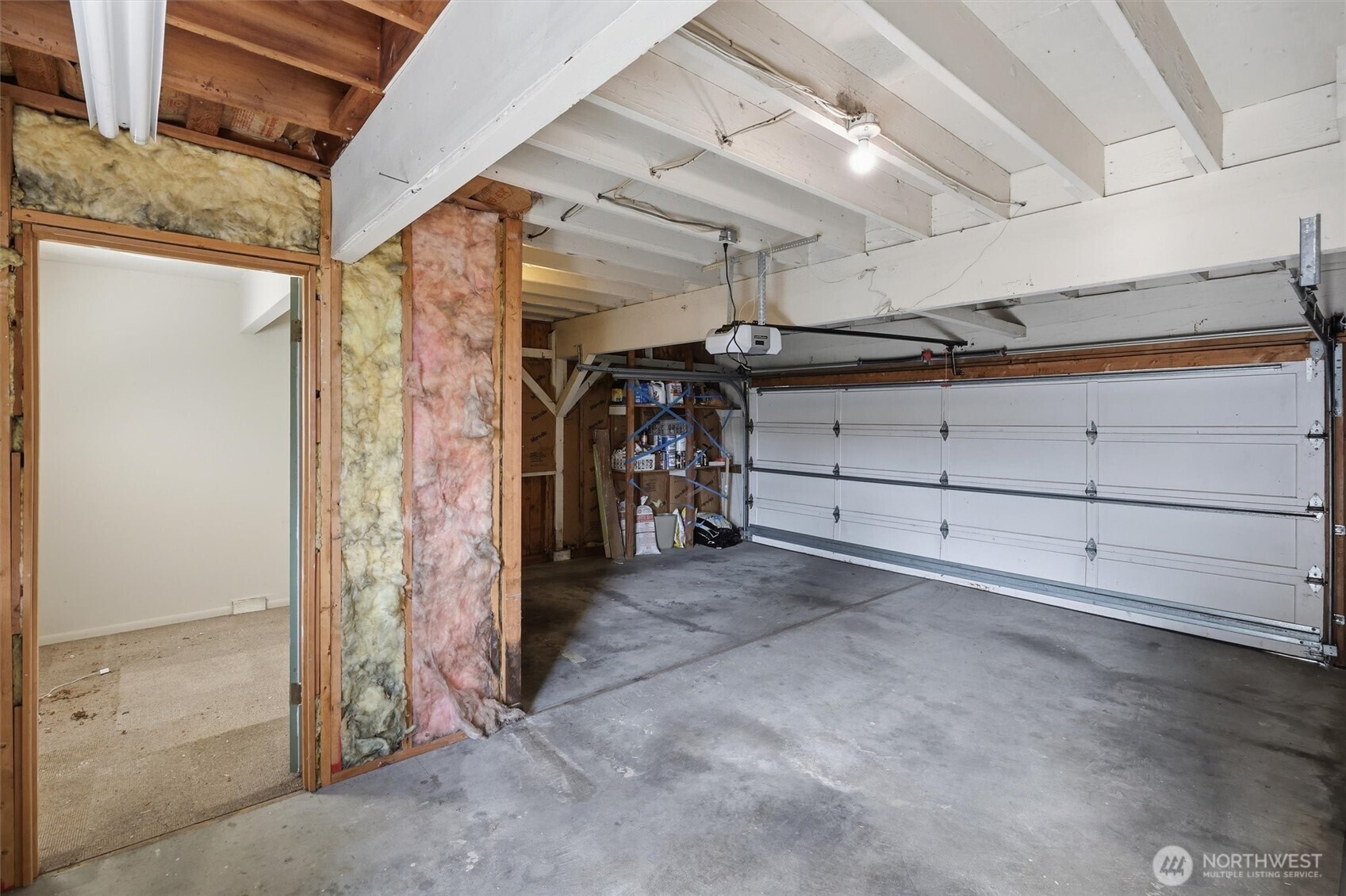1318 W Barrett Street Property Photo 37