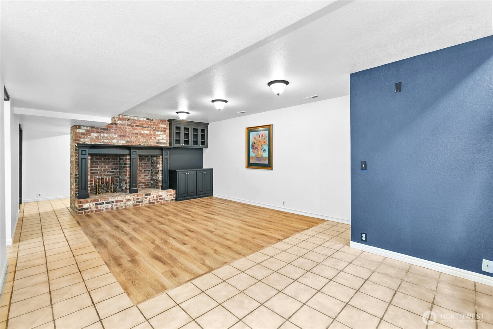 18901 61 Avenue Property Photo 14