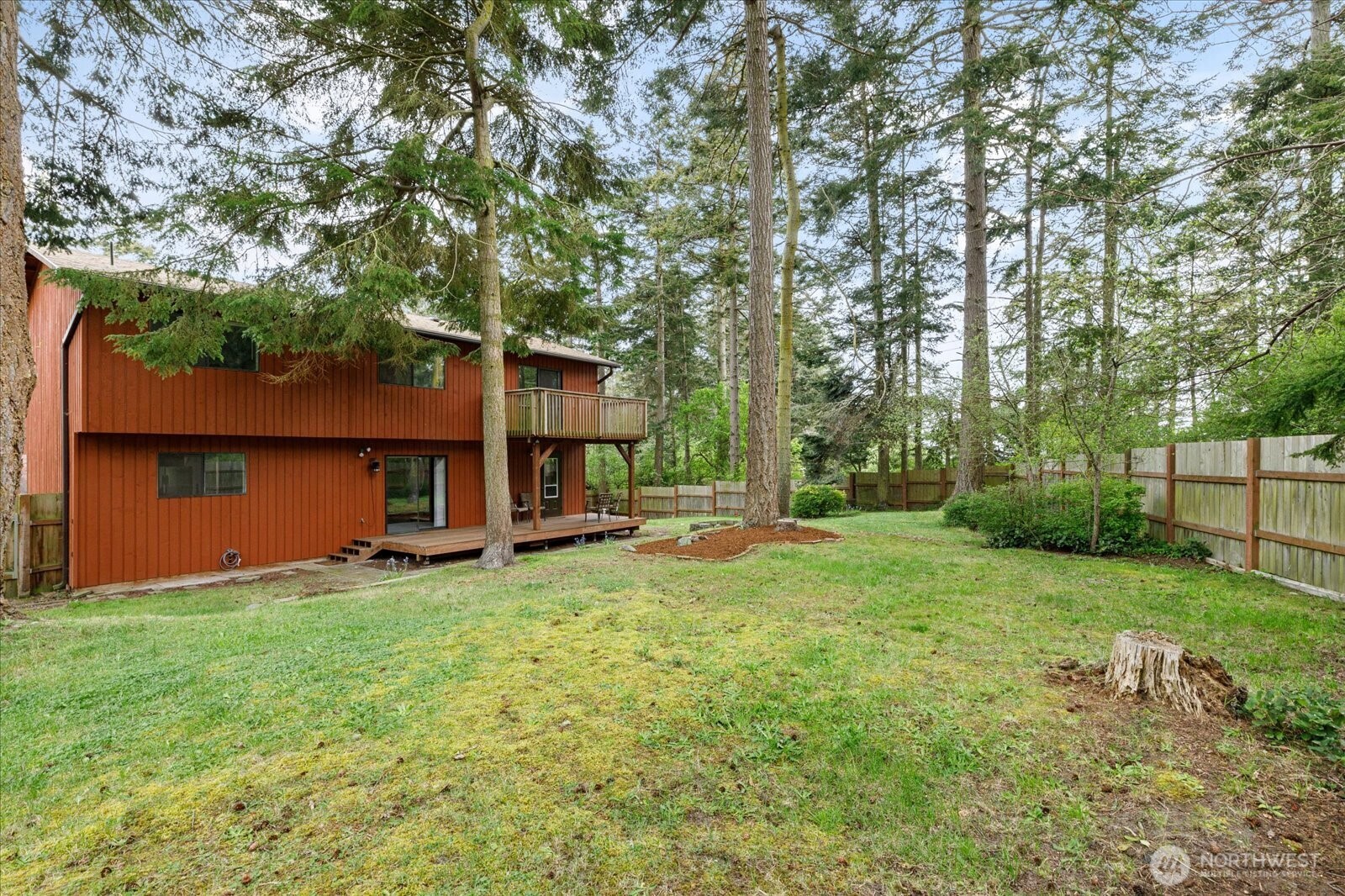 2190 Norcliffe Way Property Photo 34