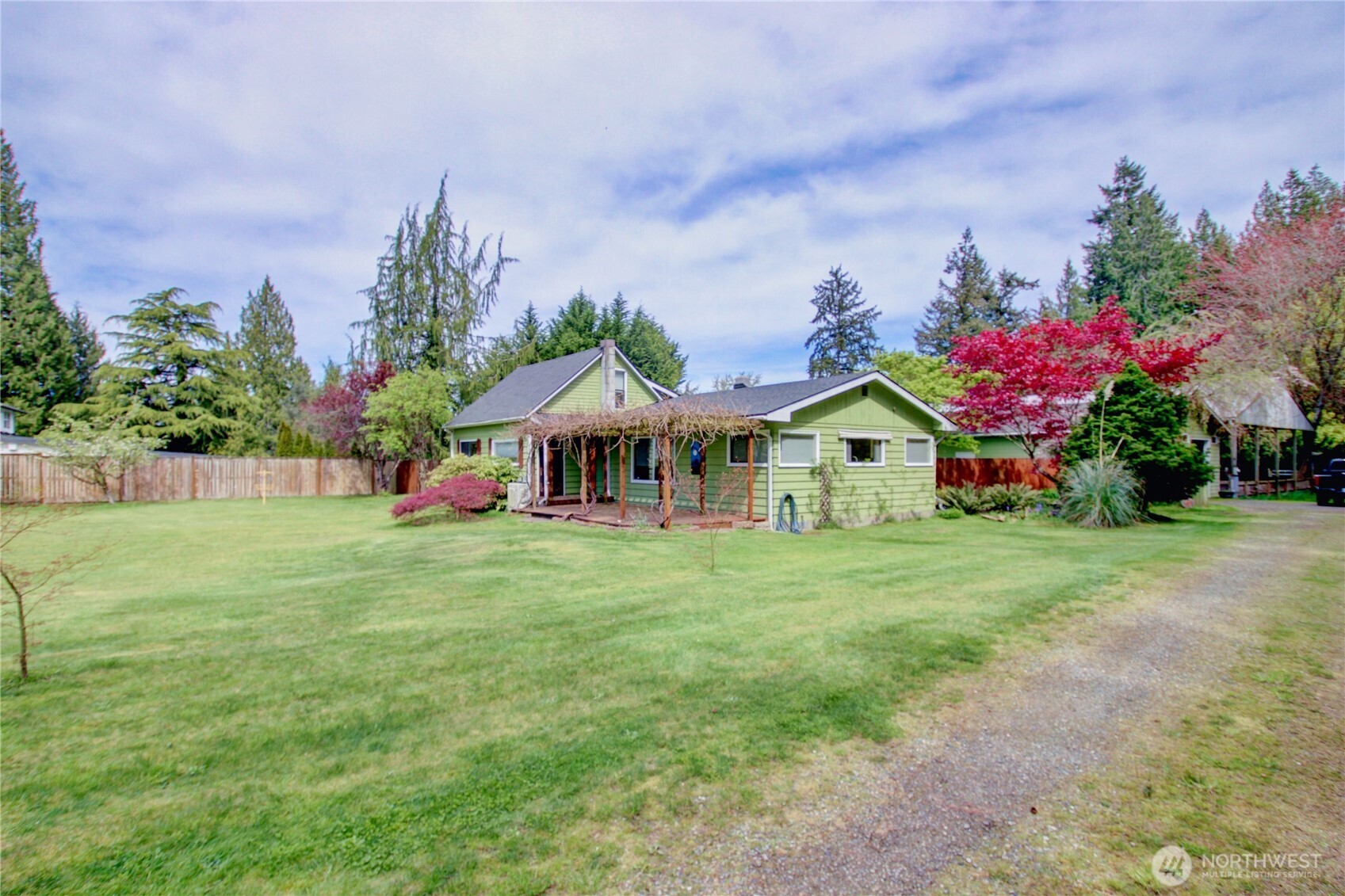 19023 23rd Avenue Property Photo 6
