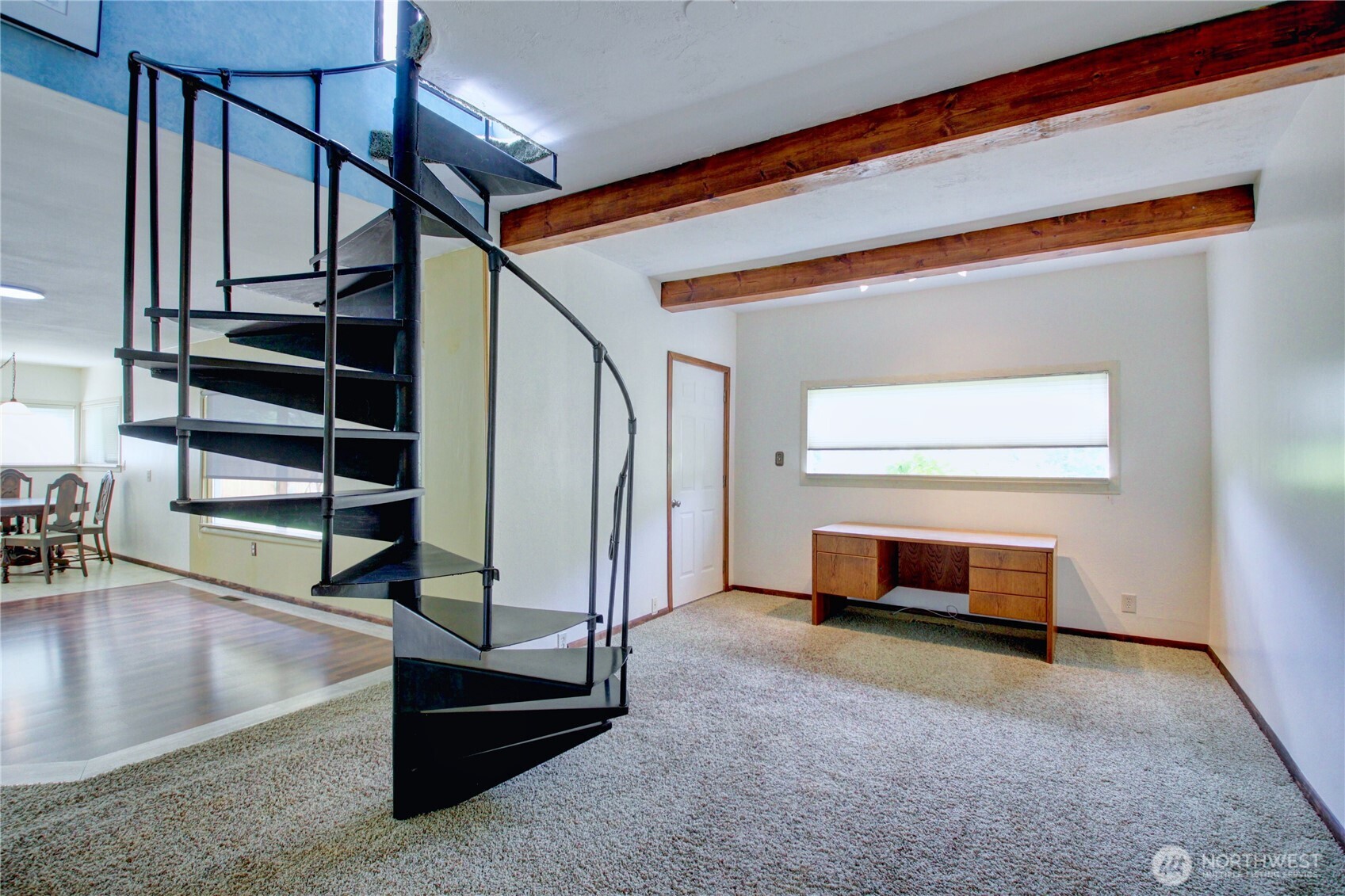 19023 23rd Avenue Property Photo 8