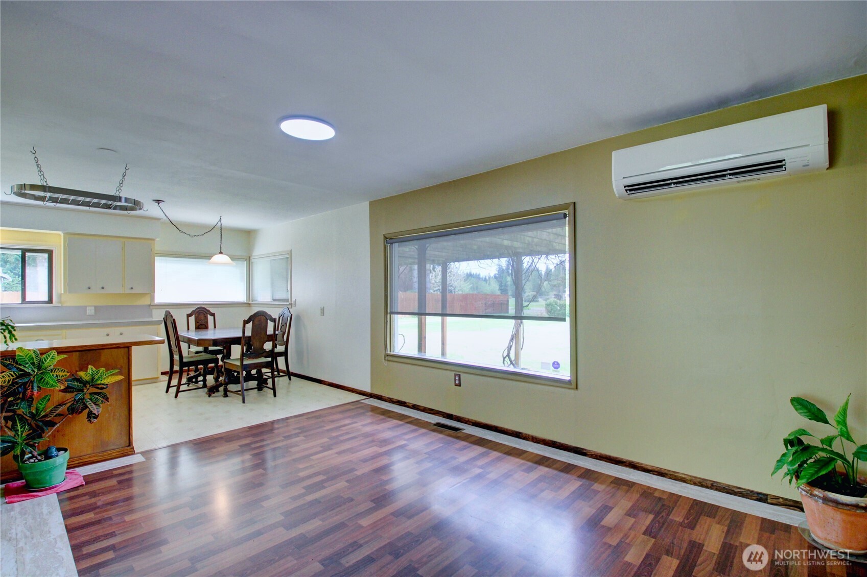 19023 23rd Avenue Property Photo 10