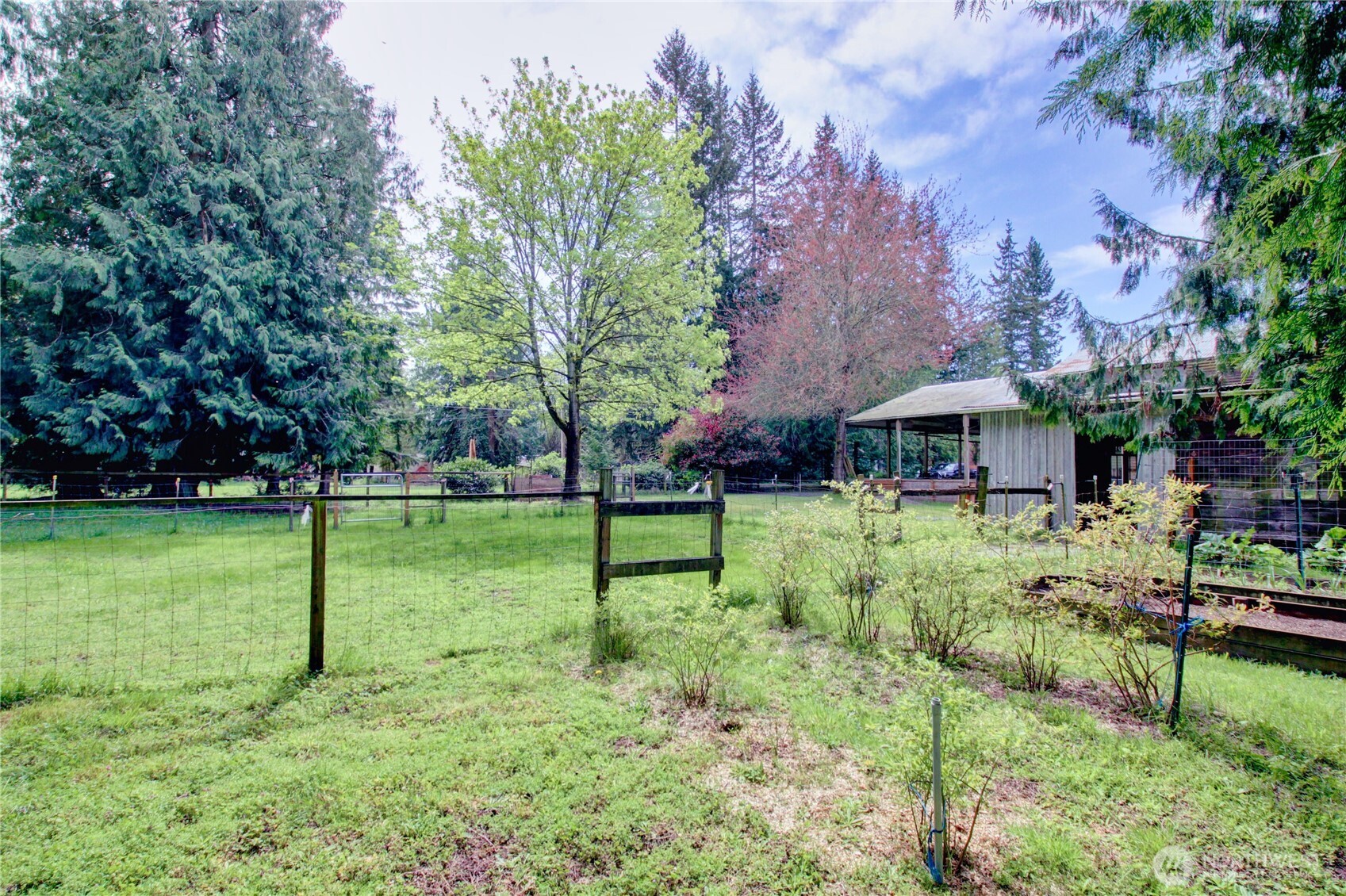 19023 23rd Avenue Property Photo 27