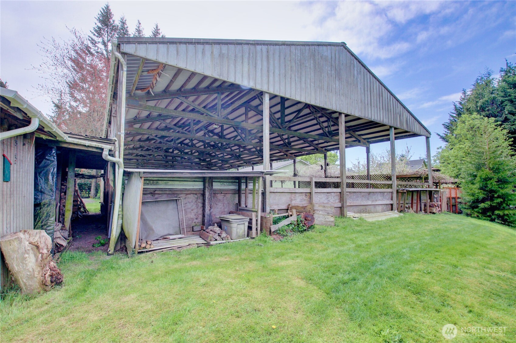19023 23rd Avenue Property Photo 38