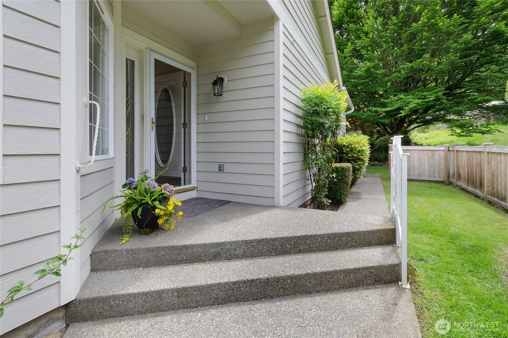 11512 88th Avenue Property Photo 3