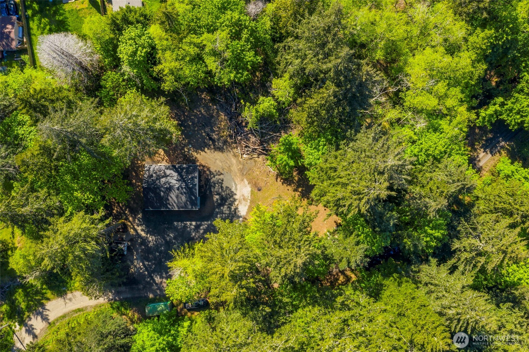 9725 Hunter Point Road Property Photo 4