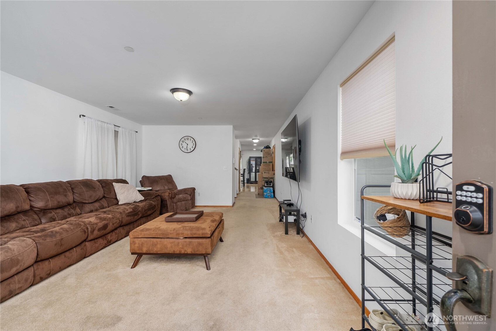 1926 Homan Avenue Property Photo 3
