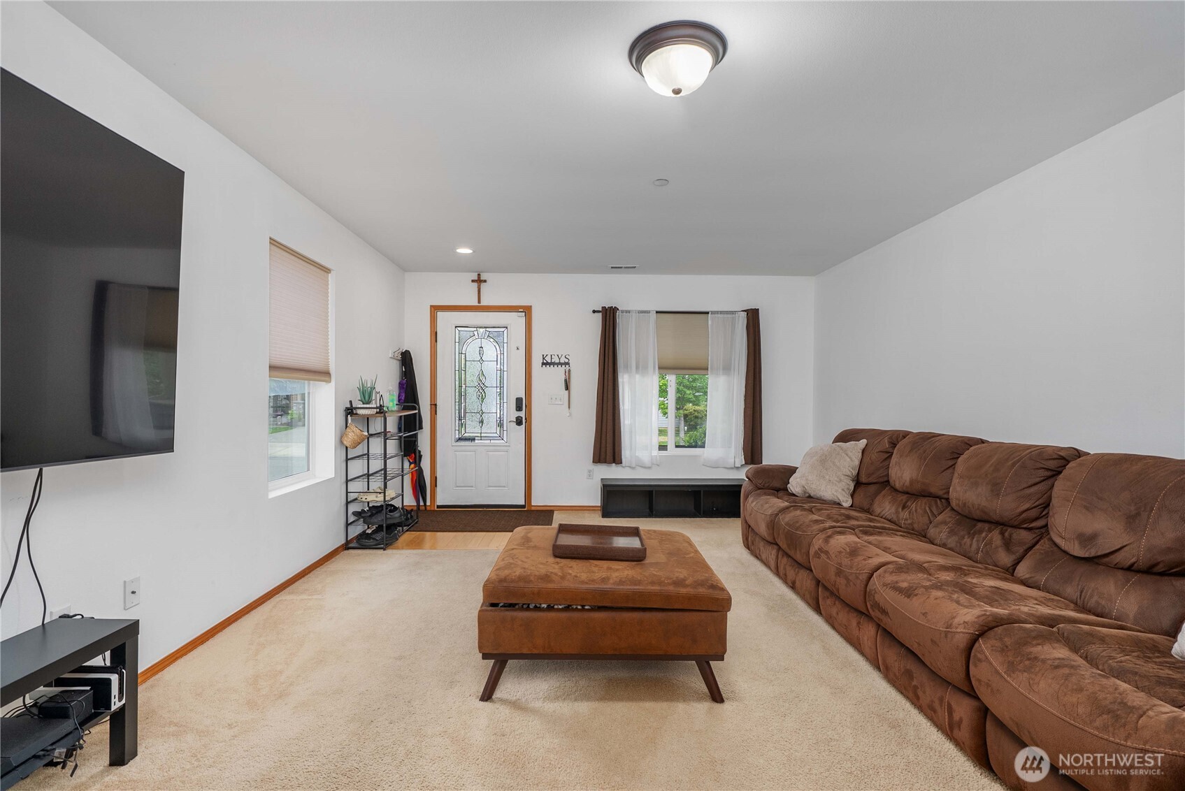 1926 Homan Avenue Property Photo 6