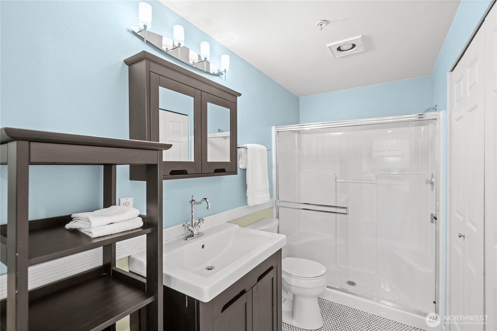4701 Nw Walgren Drive A201 Property Photo 21