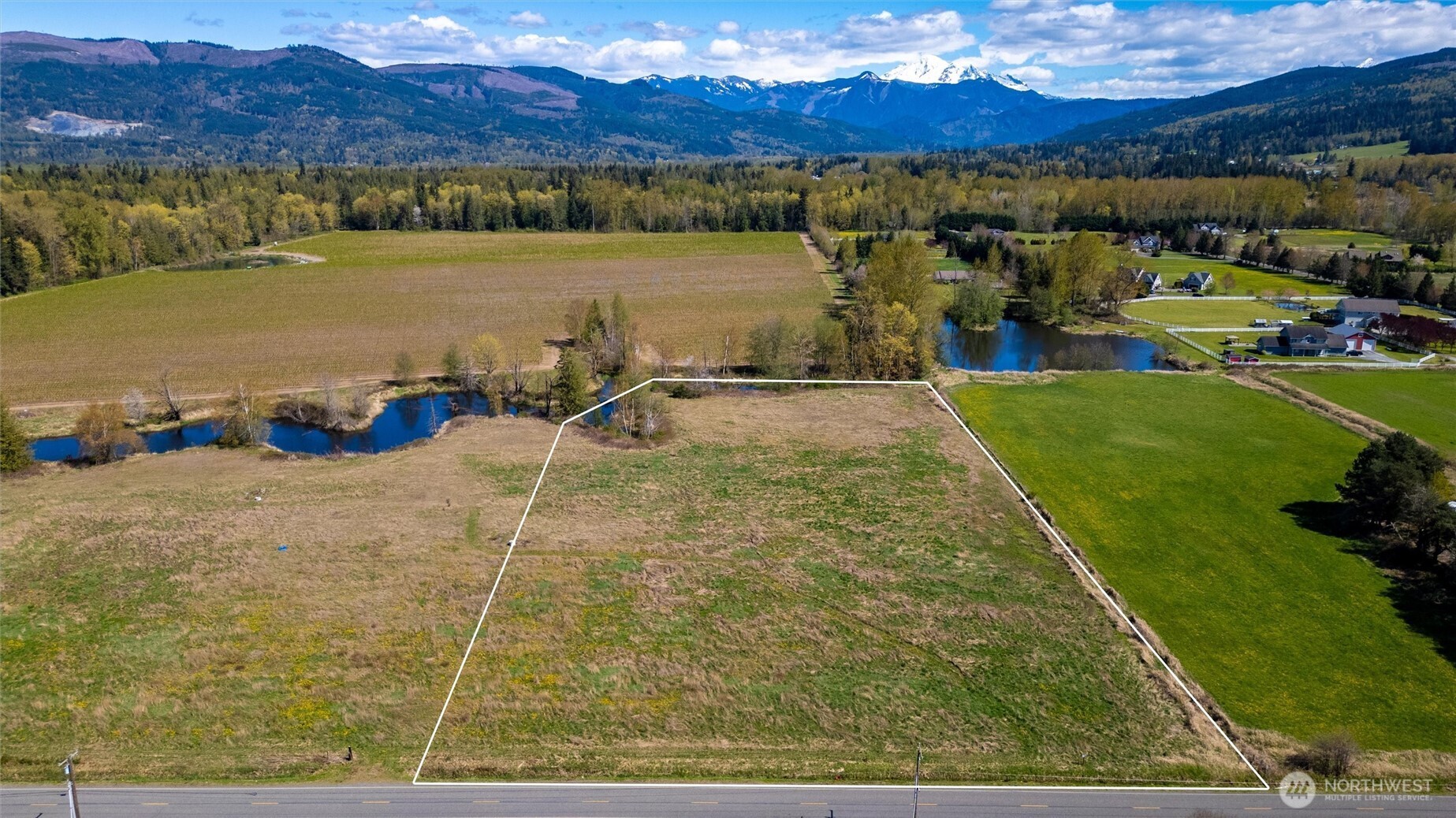 5500 Sand Road Property Photo 1