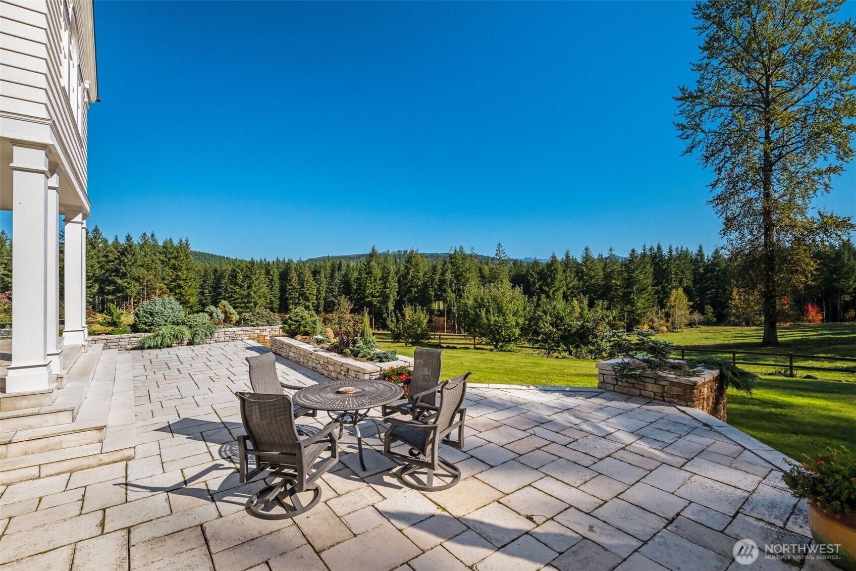12907 Moss Creek Lane Property Photo 31