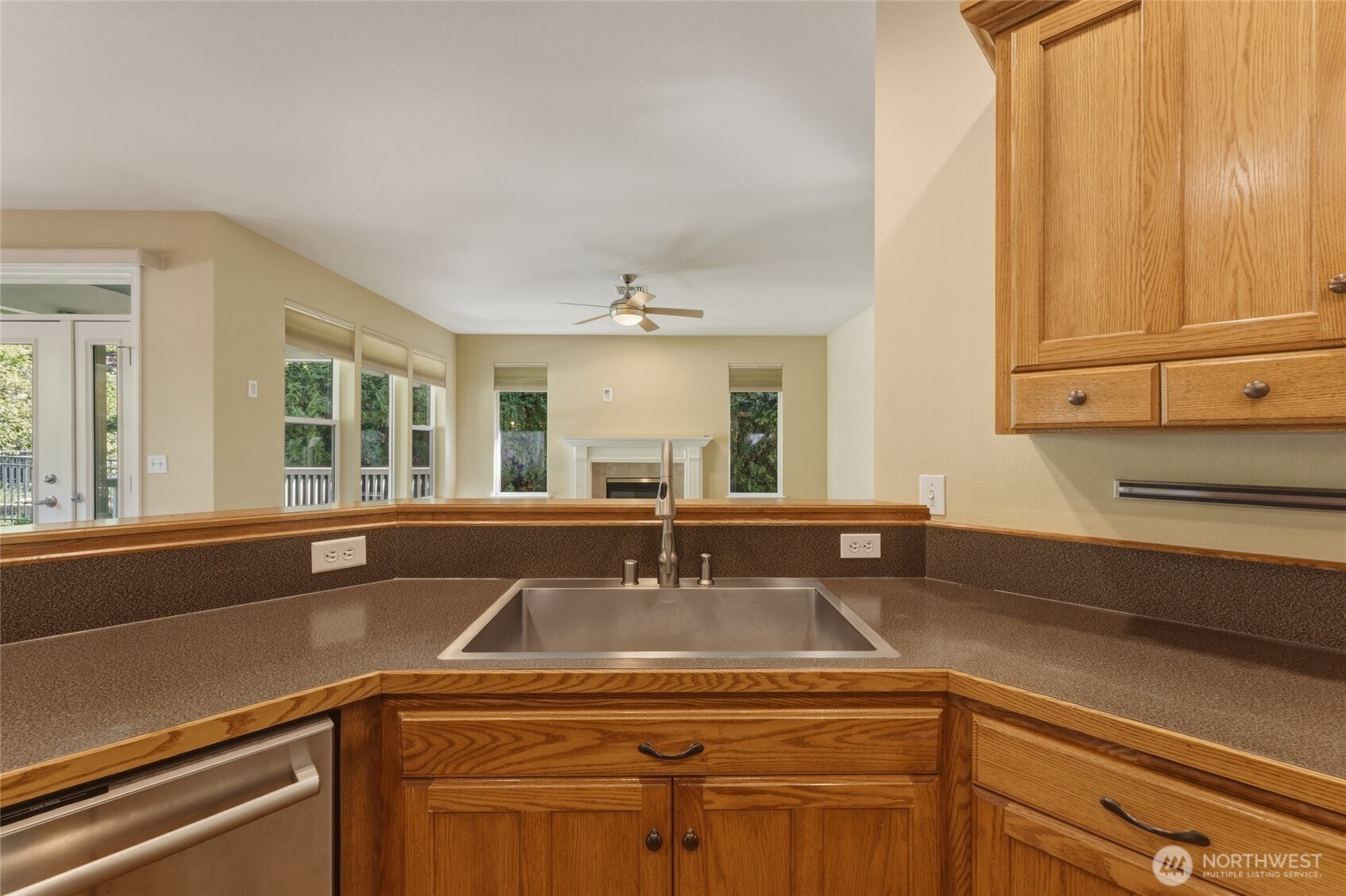 807 Se Covey Court Property Photo 11