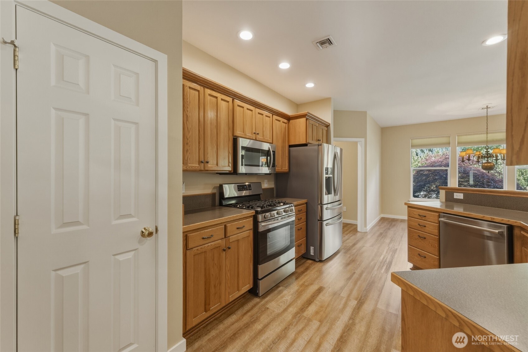 807 Se Covey Court Property Photo 13